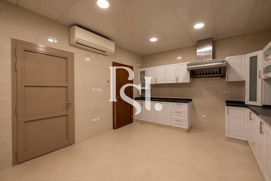 10 7brm-villa-mohamed-bin-zayed-city-abu-dhabi-13. jpg