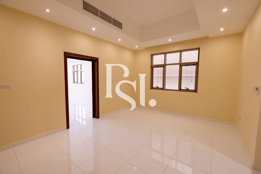 22 7brm-villa-mohamed-bin-zayed-city-abu-dhabi-6. jpg