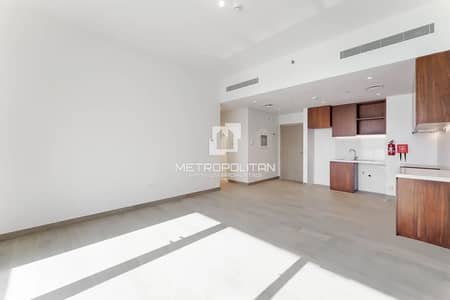 2 Bedroom Flat for Sale in Jumeirah, Dubai - Full Skyline , Sea Views| Spacious Layout | Vacant