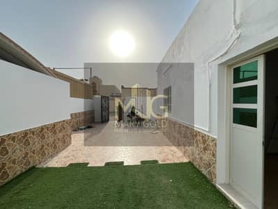 3 Bedroom Apartment for Rent in Al Rahbah, Abu Dhabi - 2f6bf8f0-d8f2-4d05-ae33-beb72867178a. jpg