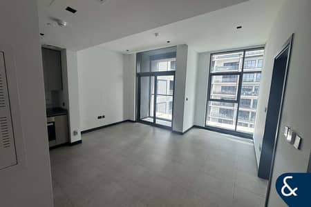 1 Bedroom Apartment for Rent in Business Bay, Dubai - Infinity Pool | Robust Quality | Cool Gym