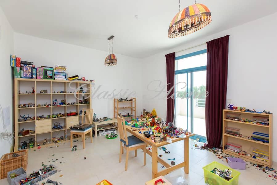 7 Falconcity of Wonders Villa-23. jpg