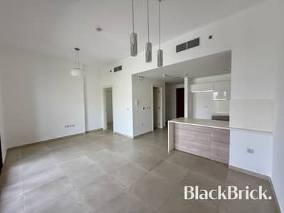 1 Bedroom Apartment for Rent in Jumeirah Golf Estates, Dubai - Vacant Now | Modern | Bright and Open Plan
