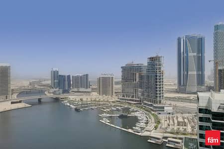 1 Bedroom Apartment for Sale in Business Bay, Dubai - Investment Deal | Canal View | High ROI
