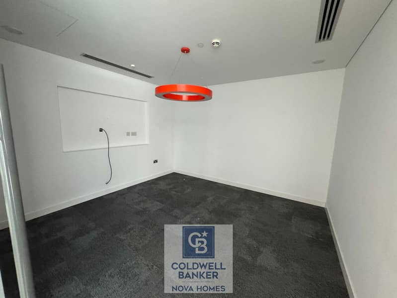 3 3cad803a-2fe6-411d-9ad0-4469a0ca6d97. jpg