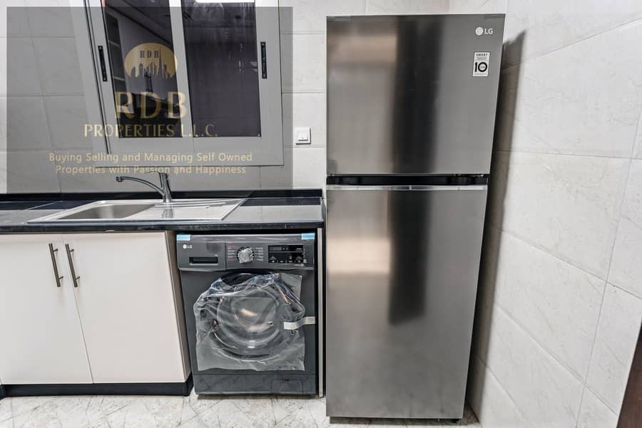 7 KITCHEN 4. jpg