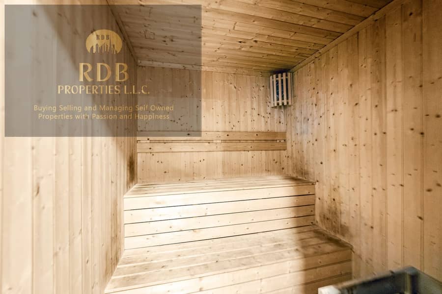 28 BUILDING SAUNA. jpg
