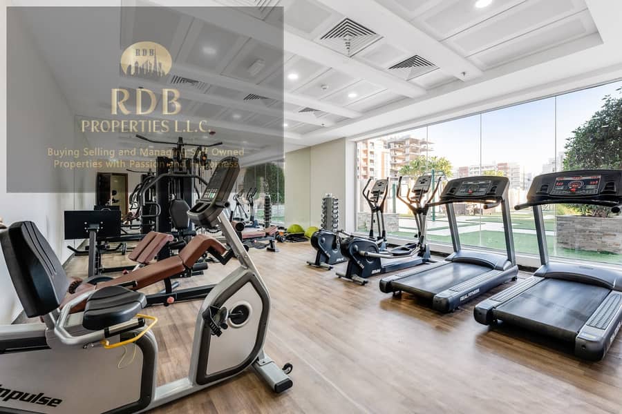 30 GYM2. jpg