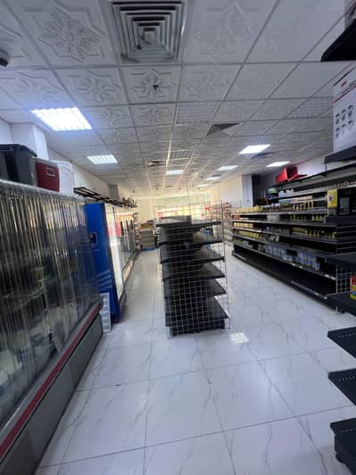 Shop for Rent in Emirates City, Ajman - shop overview. jpg
