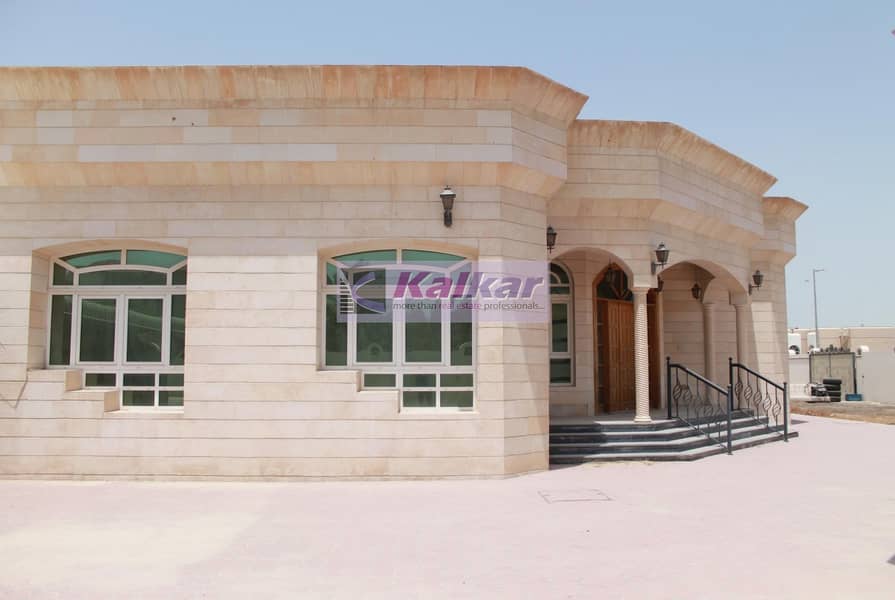Al Twar - Villa available for rent (Arabic style)