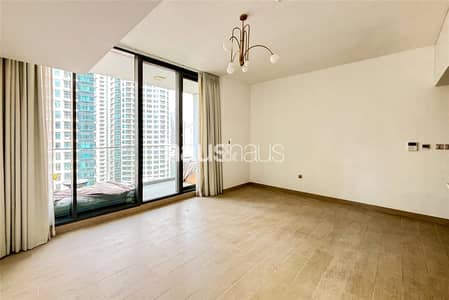 2 Bedroom Flat for Rent in Dubai Marina, Dubai - Immaculate | Unfurnished | Marina and Sea View