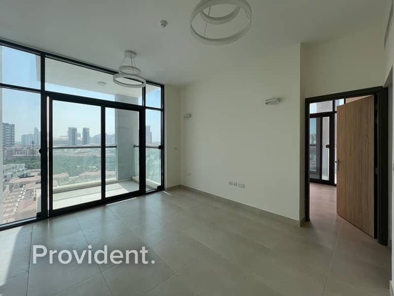 Spacious | Ready Unit | Prime Location