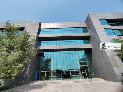 Офис в аренду в Дубай Инвестиционный Парк (ДИП), Дубай - IMG-20250820-WA0124. jpg