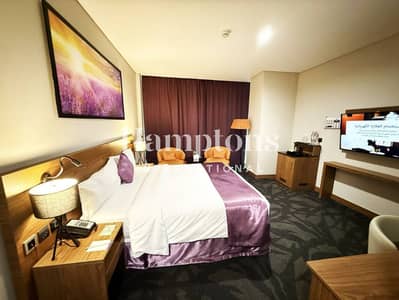 Studio for Sale in Business Bay, Dubai - Canal View | Great Returns | High Floor