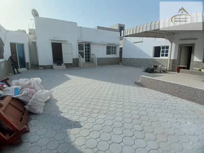فیلا 7 غرف نوم للايجار في ضاحية الخالدية، الشارقة - 20250728_164859. jpg