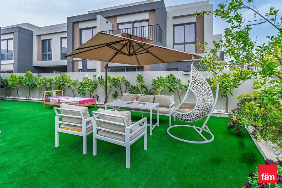 Semi-Detached | Corner Unit | Landscaped