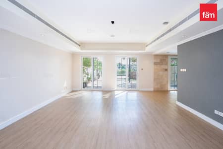 3 Bedroom Villa for Rent in The Springs, Dubai - Full Lake View | Upgraded partially | Vacant