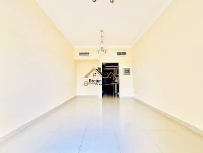 Studio for Rent in International City, Dubai - IMG_4981. jpg