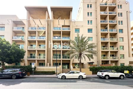 Studio for Rent in The Greens, Dubai - Vacant | Upgraded | Appliances included | Greens