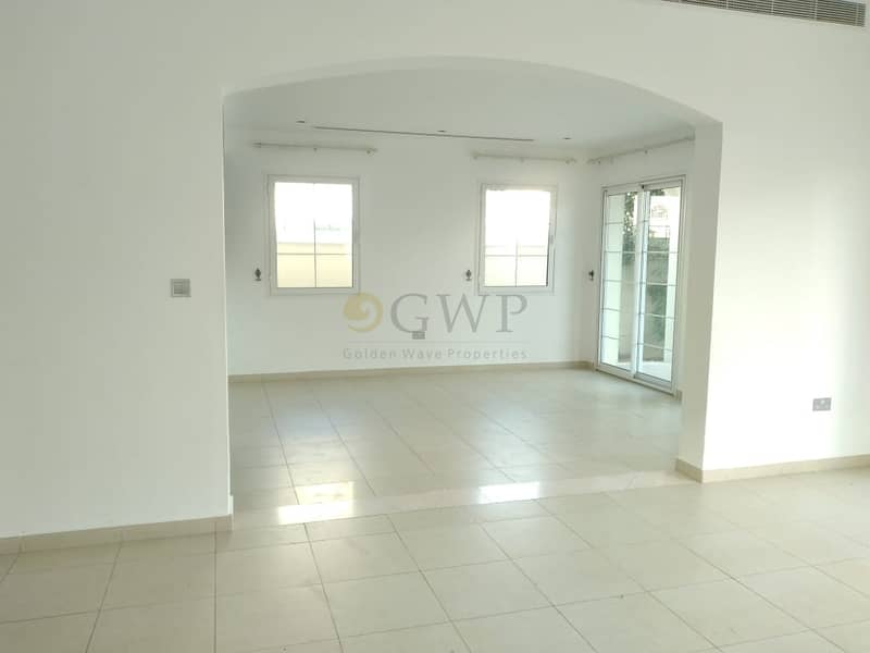 Best Location | Lush Green Garden