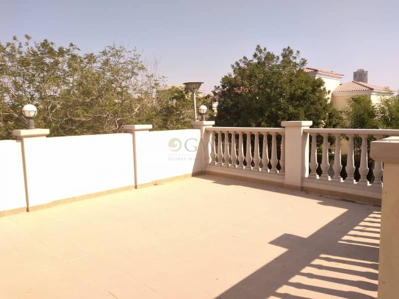 Best Location | Lush Green Garden - Image 8