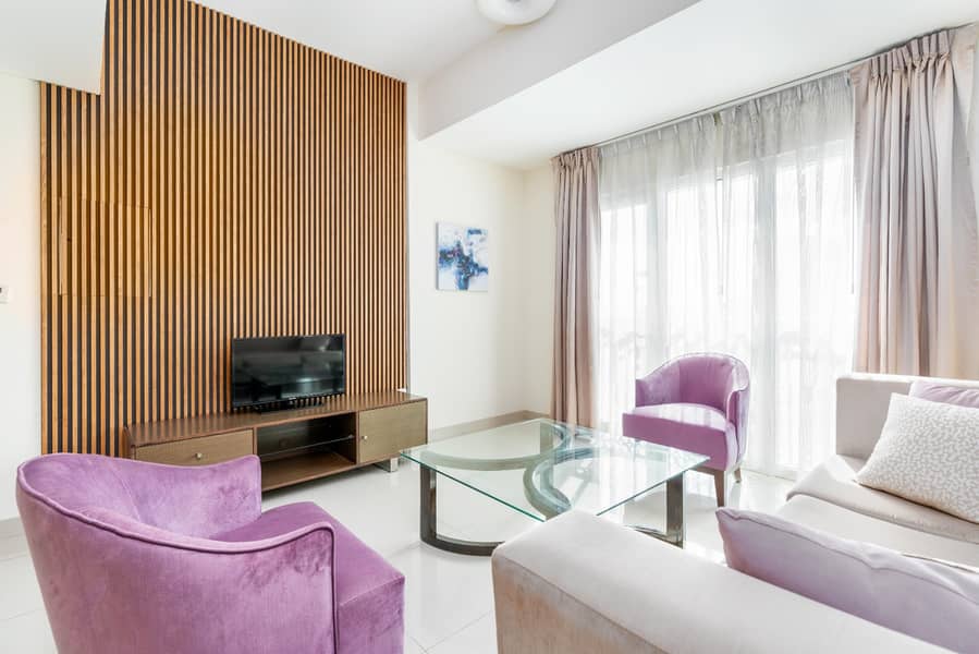 Best!! Large Duplex podium house with roof garden!