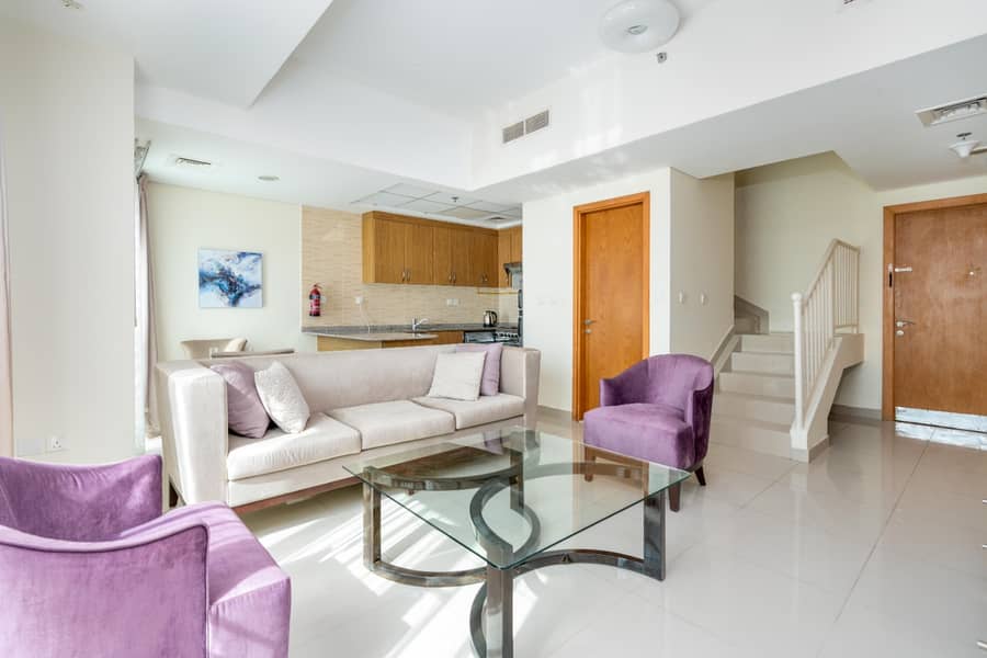 Best!! Large Duplex podium house with roof garden! - Image 13