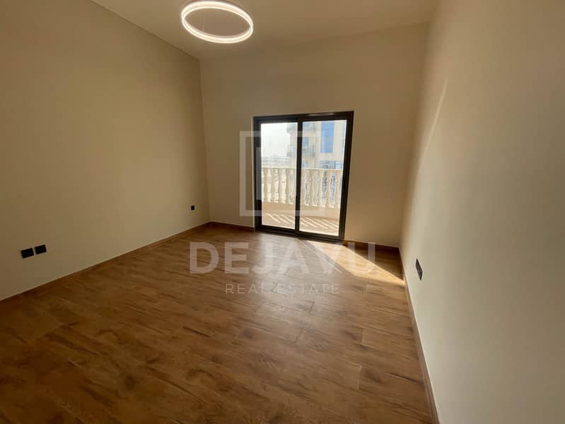 Brand New Smart Home | Pool View | Negotiable - Image 12