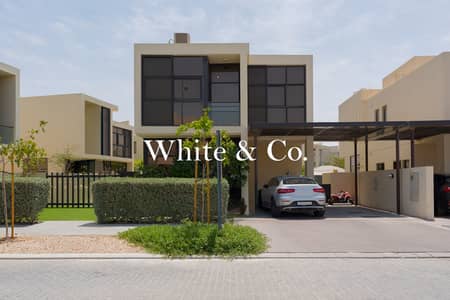 5 Bedroom Villa for Sale in DAMAC Hills, Dubai - Fully Upgraded | Rare Layout | Exclusive