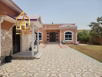 فیلا 8 غرف نوم للايجار في البرشاء، دبي - IMG-20250813-WA0011. jpg