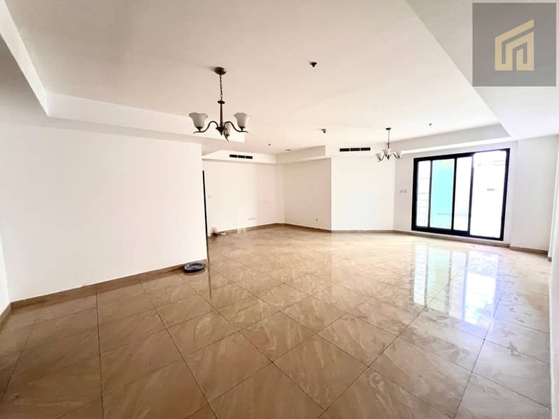 VACANT | SPACIOUS + MAIDS ROOM | NEXT TO METRO STATION - Image 7