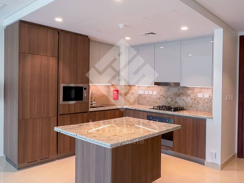 3 Kitchen. jpg