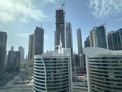 Office for Rent in Business Bay, Dubai - Premium Office | High Floor | Perfect Location