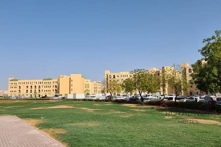 1 Спальня Апартамент Продажа в Интернешнл Сити, Дубай - J02 (1). jpg