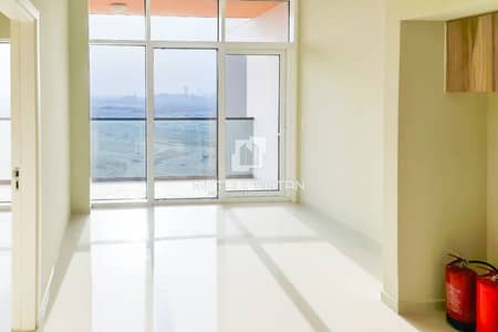 1 Bedroom Flat for Sale in DAMAC Hills, Dubai - Parkside Living | Investor Deal | Modern Finish