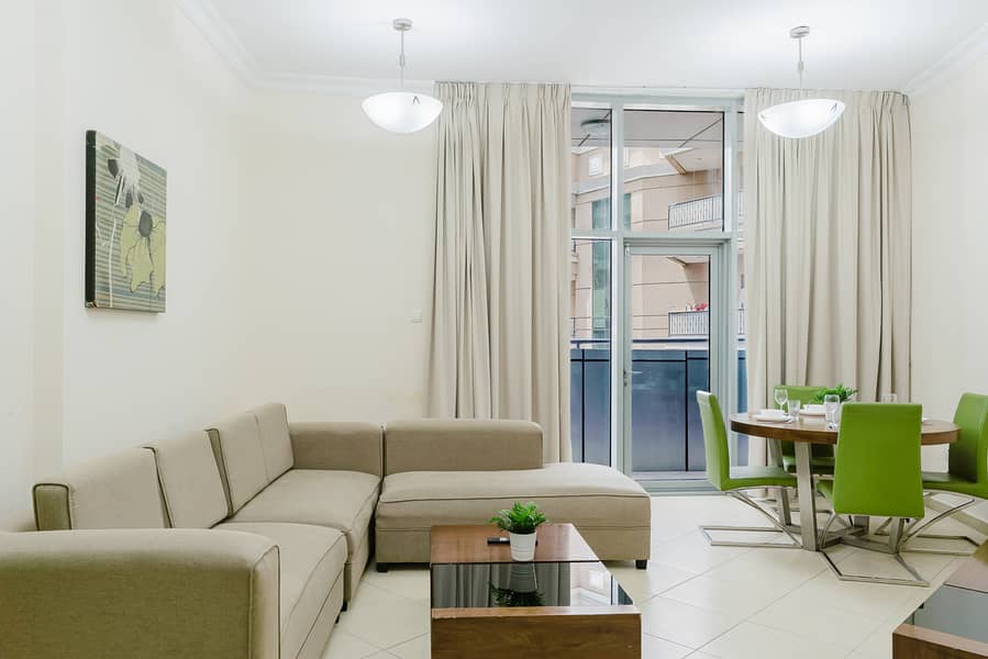 03 Days Winter Sale | No commission | Spacious | Free Parking | Bills Incl