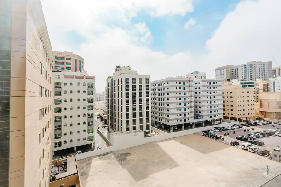 03 Days Winter Sale | No commission | Spacious | Free Parking | Bills Incl - Image 49