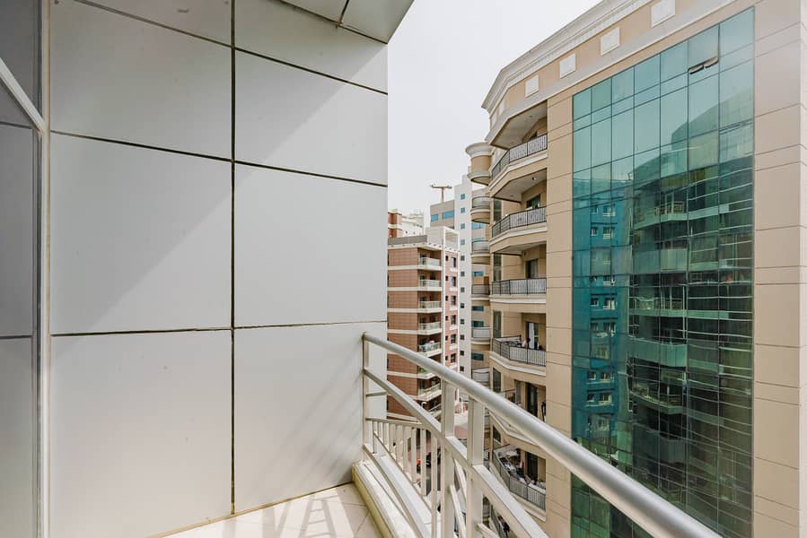 03 Days Winter Sale | No commission | Spacious | Free Parking | Bills Incl - Image 47