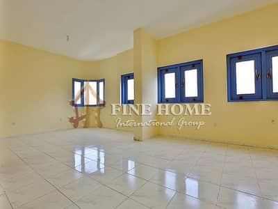 Amazing 3BR+M Apartment in Electra Street Amazing 3BR+M Apartment in Electra Street