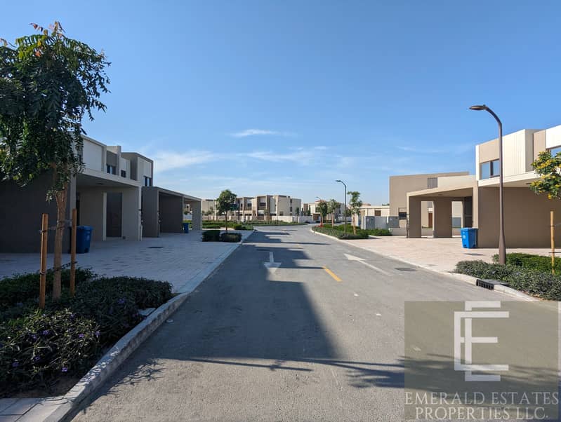 BRAND NEW | FIRST MOVER | OCT 15 ONWARDS - Image 29