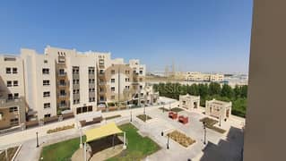 PRIME LOCATION | OPEN KITCHEN LAYOUT | SPACIOUS