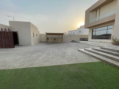 4 Bedroom Villa for Rent in Al Shamkha, Abu Dhabi - c96a05f8-df5a-44a7-961d-bedfd5b2d6dd. jpg