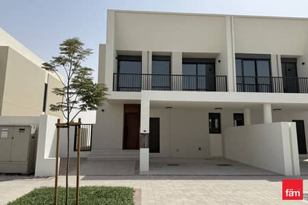 4 Bedroom Townhouse for Rent in Town Square, Dubai - Single Row I Large Plot Size I Brand New
