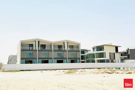 3 Bedroom Townhouse for Sale in Nad Al Sheba, Dubai - Single Row | Burj Khalifa View | Urgent Sale