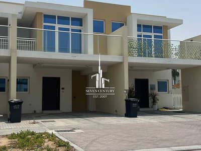3 Bedroom Townhouse for Rent in DAMAC Hills 2 (Akoya by DAMAC), Dubai - Spacious Townhouse | Ideal For Family Use | Vacant