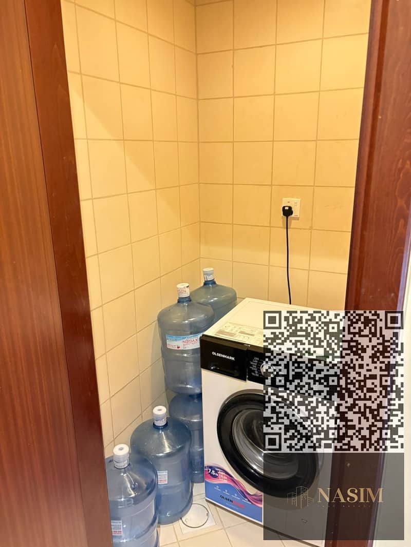 2 1c42ee0c-4aaf-4a02-a061-c2dedb4eb0b5. jpg