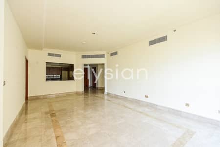 2 Bedroom Flat for Rent in Palm Jumeirah, Dubai - Furnished | Upgraded | Well maintained