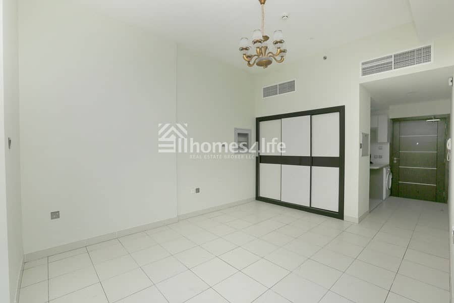 Garden View ! Studio For Rent in Glitz Garden View ! Studio For Rent in Glitz