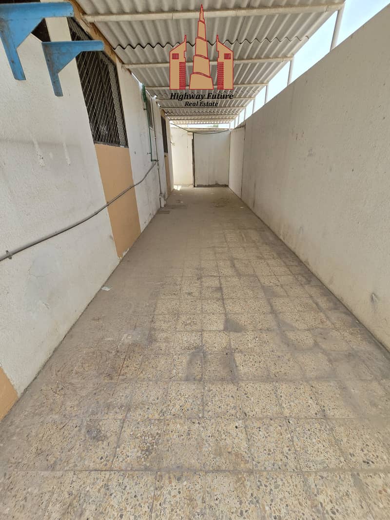 4 104021. jpg