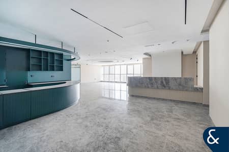 Office for Rent in Business Bay, Dubai - Fitted Office | High Floor | Canal View